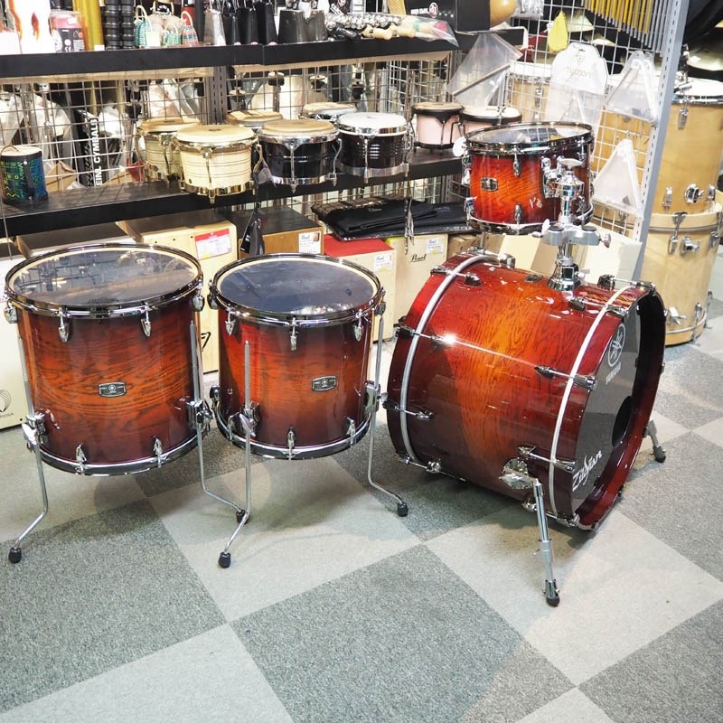 YAMAHA USED 中古 Live Custom 4pc Set [22BD・12TT・14FT・16FT/Protection Racketケース付属] 画像1