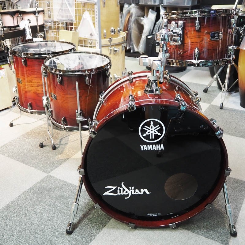 YAMAHA USED 中古 Live Custom 4pc Set [22BD・12TT・14FT・16FT/Protection Racketケース付属] 画像2