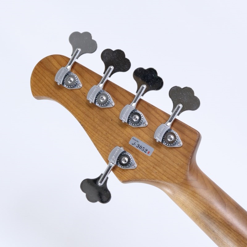 ジャズベースタイプ ニトロセルロースラッカーマルチレイヤー塗装