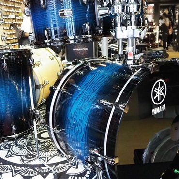 YAMAHA 【USED】LIVE CUSTOM HYBRID OAK 4pc Drum Kit [22''BD