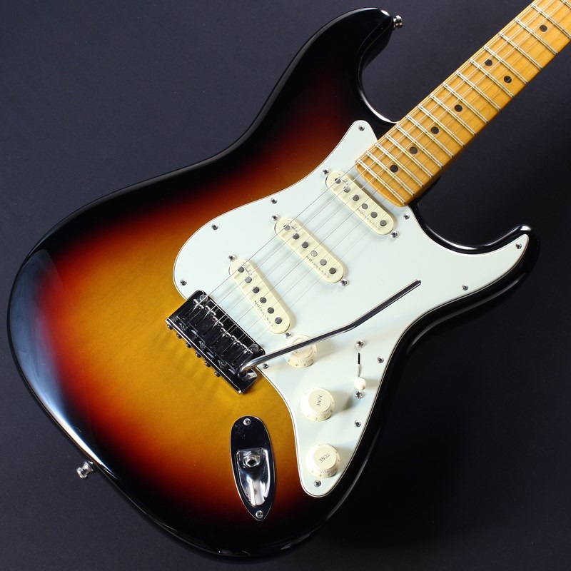 Fender USA USED 中古 American Ultra Stratocaster Ultraburst/Maple 画像2