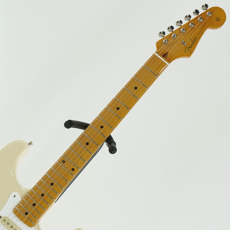 ★FENDER JAPAN ST57 VWH ストラトキャスター USED★