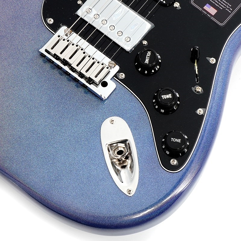 American Performer Stratocaster® HSS – Fender