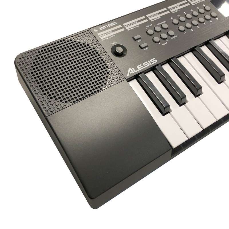 Alesis MELODY54鍵盤 初心者 スピーカー内蔵 譜面台 コンパクト Amazon.co.jp: Alesis キーボード ピアノ 54鍵盤 初心者向け