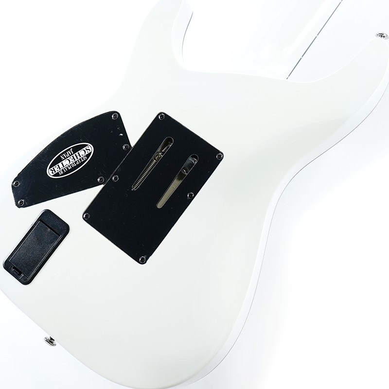 新入荷情報】SCHECTERの代表機種の一つ「AD-C1-FR-HR