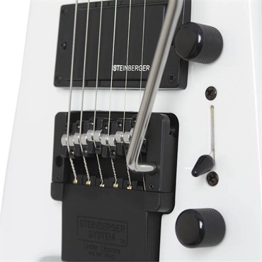 STEINBERGER Spirit GT-PRO Deluxe (WH) ｜イケベ楽器店