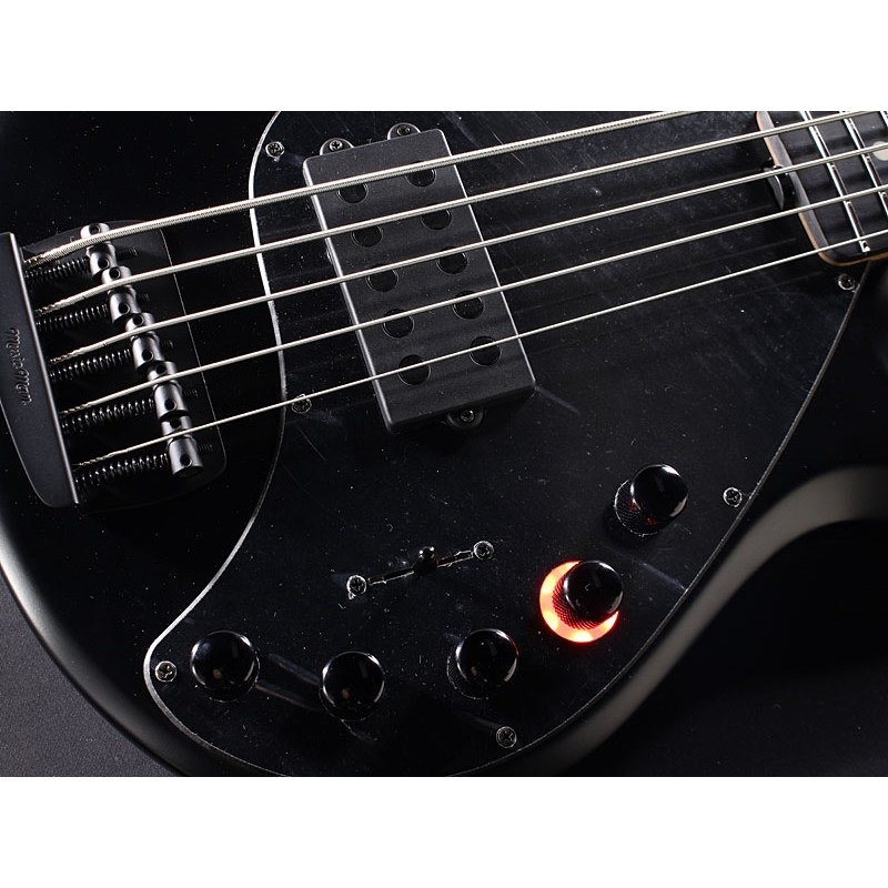 MUSICMAN DarkRay 5/E KID LIMITED COLOR (Stealth Black) 【amPlug 3 Tone Hammerプレゼントキャンペーン】 画像4