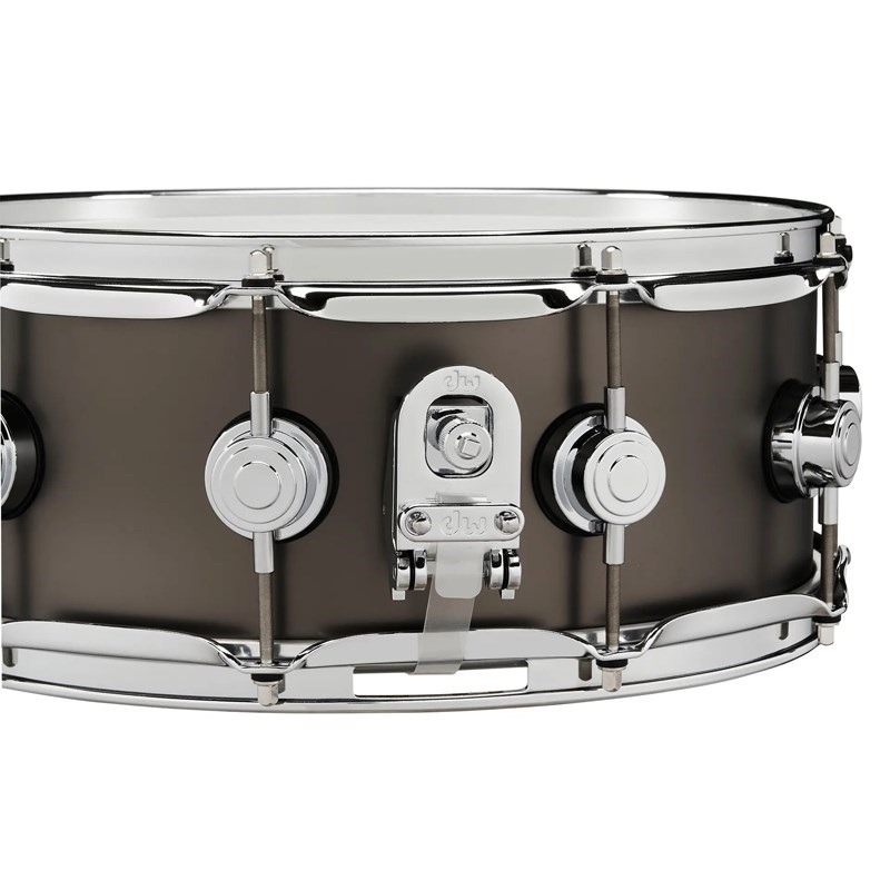 dw DRVD5514SVCBK [Collector's Satin Black over Brass Snare 14''x5.5''] 画像1