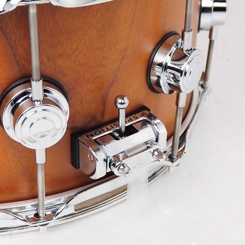 dw DRX66514SSC367 [Collector's Pure Maple Old Style VLT Shell 14×6.5 / Natural Hard Satin Over Koa] 画像6