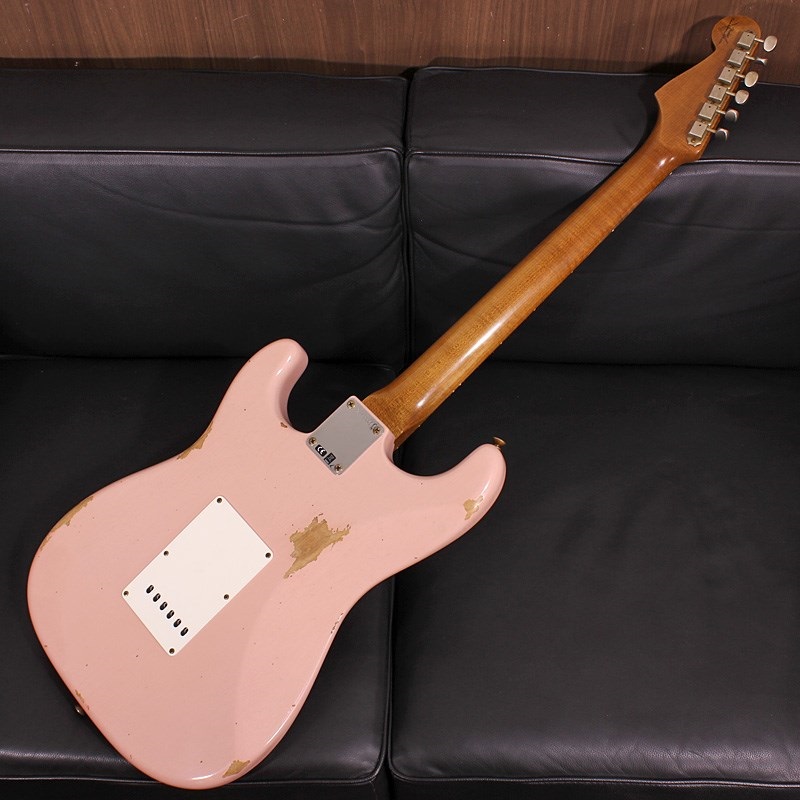 Fender Custom Shop 60's Stratocaster Relic Aged Shell Pink SN. R141356 画像1
