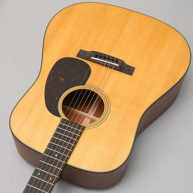 MARTIN 【特別値下げ！！】【特価】【創業50周年大決算SALE】D-18 Satin マーチン マーティン 画像4