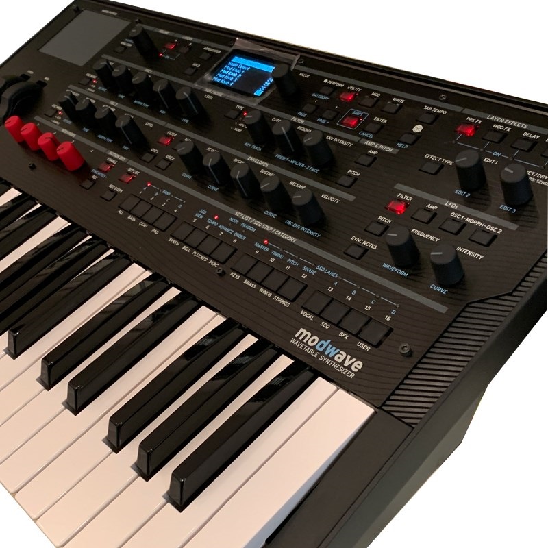 KORG modwave + ソフトケース　ウェーブテーブル・シンセサイザー KORG modwave + ソフトケースウェーブテーブル・シンセサイザー