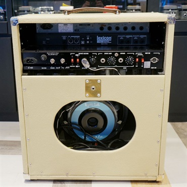ロケット型　CDラック　スペースエイジ　ビンテージ　モダン　デザイン スペースエイジインテリアのインテリア実例 ｜ RoomClip（ルーム