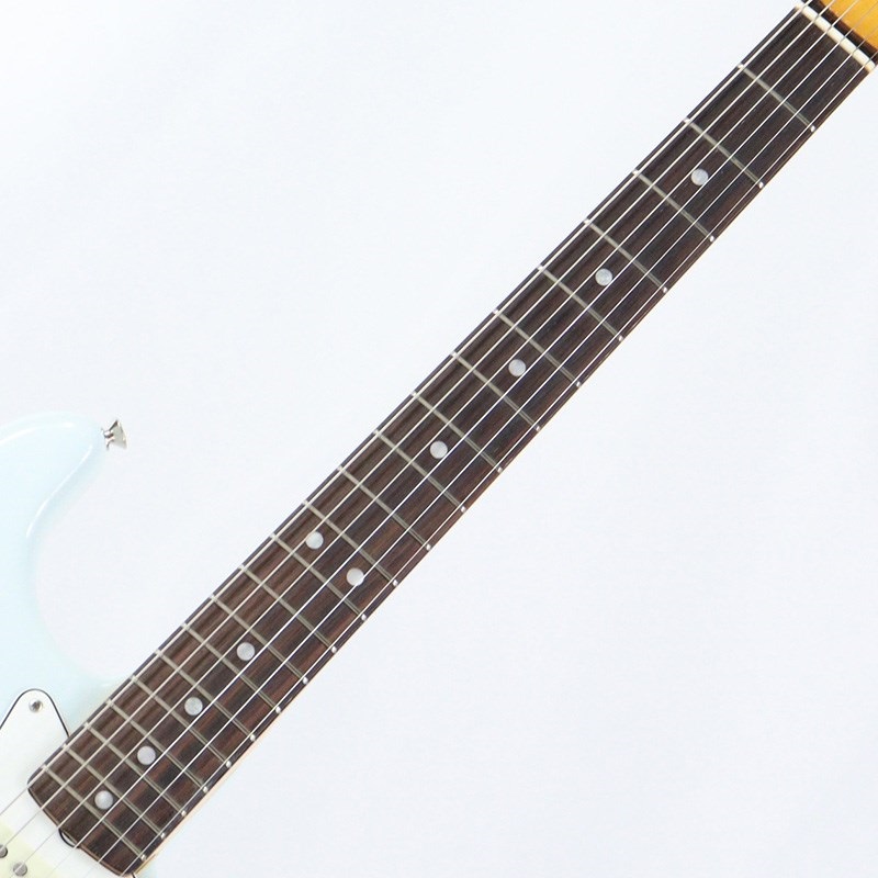 Fender USA American Vintage II 1965 Stratocaster (Sonic Blue/Round-Lam Rosewood) 画像5