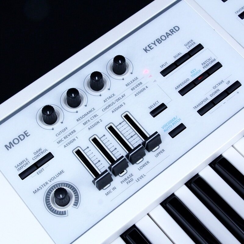保証期間内Roland juno-ds61w