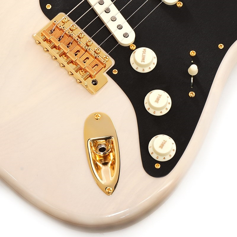 Fender Custom Shop American Custom Stratocaster NOS 1-Piece Roasted 2A Birdseye Maple Neck Fingerboard(Aged White Blonde) 【SN.XN18024】 画像4