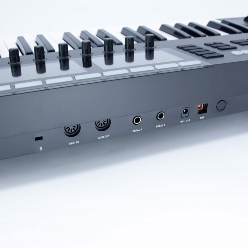 Native Instruments 【USED】 KOMPLETE KONTROL S49 MK2(ネイティブインストゥルメンツ)(MIDIキーボード)(MIDIコントローラー) 画像3