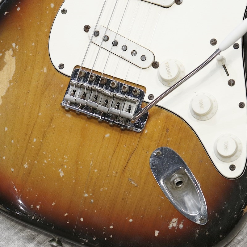Fender USA VINTAGE Stratocaster '70 Sunburst/R 画像4