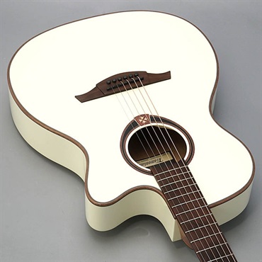 LAG 【数量限定特価】【創業50周年大決算SALE】 TRAMONTANE T118ASCE-IVO ラグ 画像6