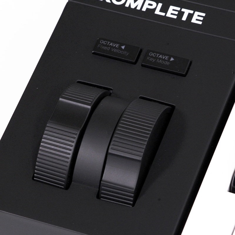 Native Instruments USED 中古 KOMPLETE KONTROL A61(ネイティブインストゥルメンツ)(MIDIキーボード) 画像2