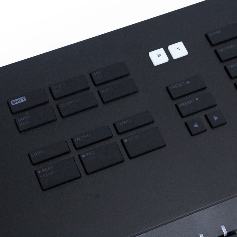 Native Instruments USED 中古 KOMPLETE KONTROL S61 MK2(KKS61)(ネイティブインストゥルメンツ)(MIDIキーボード)(MIDIコントローラー) 画像3