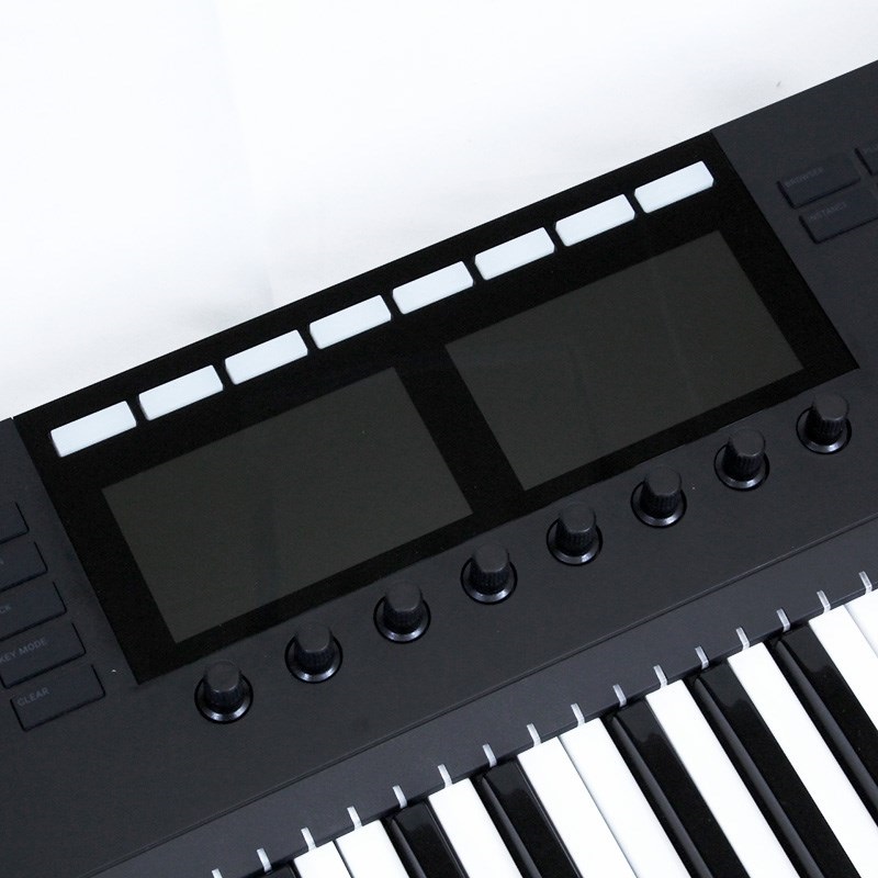 Native Instruments USED 中古 KOMPLETE KONTROL S61 MK2(KKS61)(ネイティブインストゥルメンツ)(MIDIキーボード)(MIDIコントローラー) 画像4