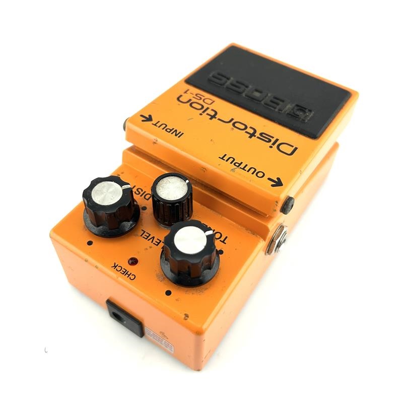 BOSS DS-1-WH Distortion ディストーション エフェクター DS-1