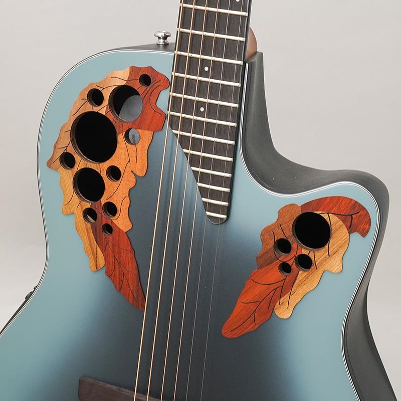 ＜動作美品＞OVATION CC44 ケース付き　ブルー ce44rbb17set.jpg