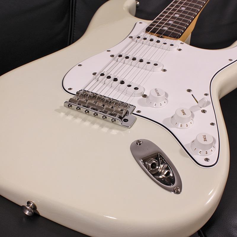 Fender Custom Shop 1969 Stratocaster Closet Classic Aged Olympic White SN. CZ584397 画像3