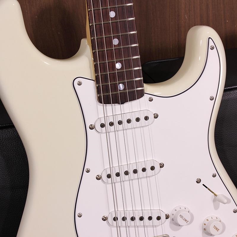 Fender Custom Shop 1969 Stratocaster Closet Classic Aged Olympic White SN. CZ584397 画像4