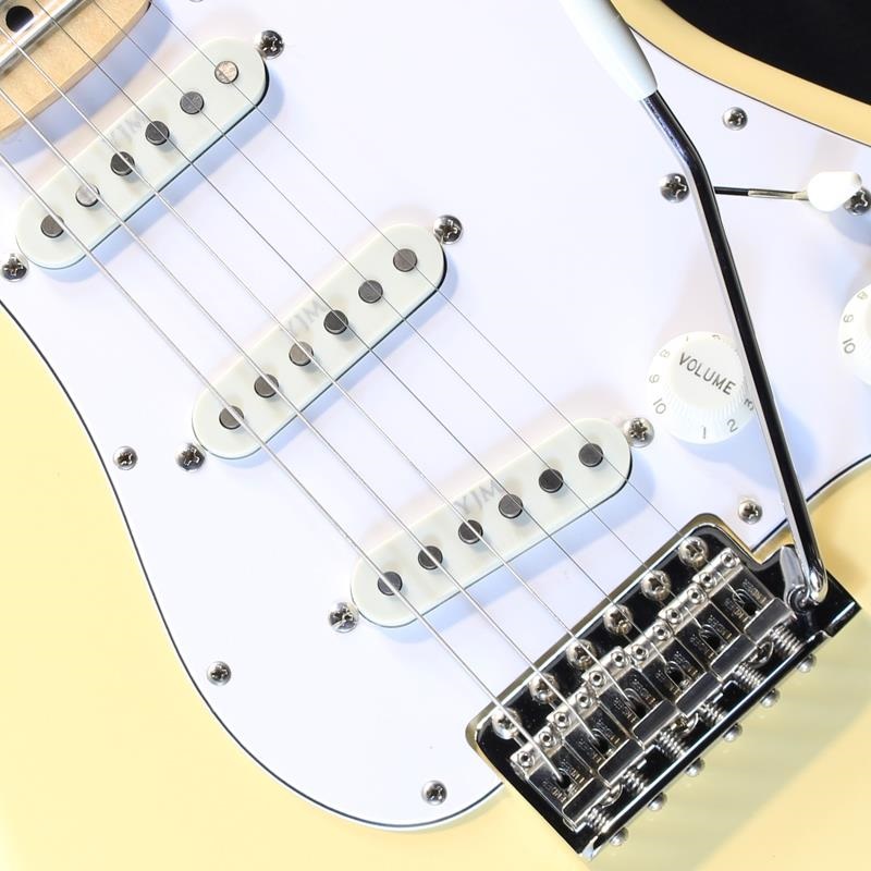 Fender Made in Japan 【USED】Yngwie Malmsteen Stratocaster (Yellow White/Scalloped Maple) 画像3