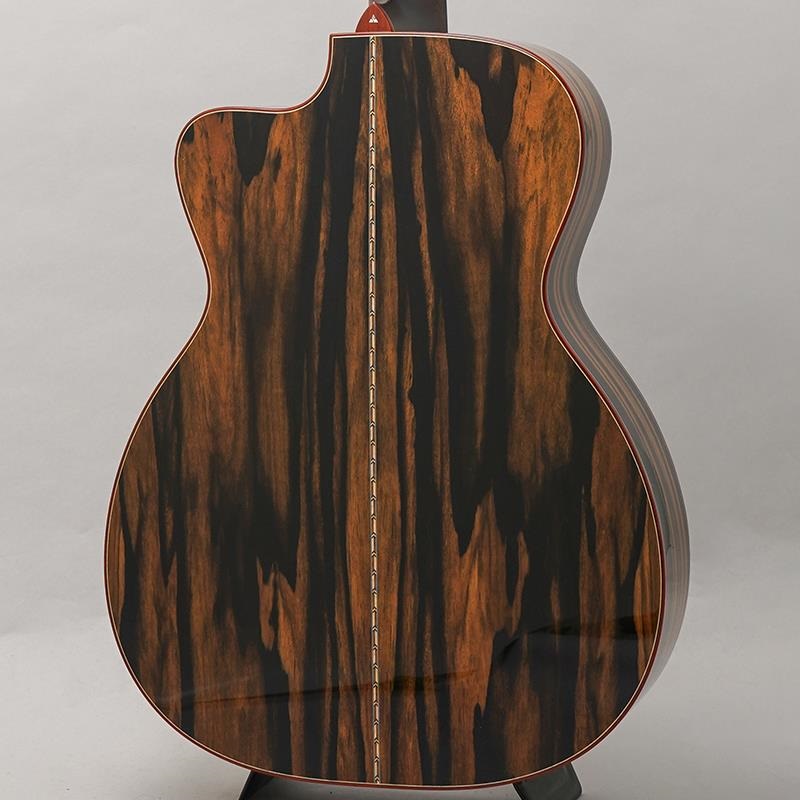 Bourgeois OM/C Soloist ~Arm Bevel with Custom Purfling~ ボジョア 画像1