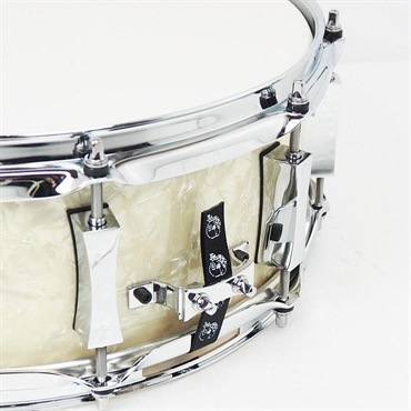 PORK PIE 【最安SALE】8ply Maple Snare Drum 14×5 - Vintage White Marine Pearl Wrap【店頭展示特価品】 画像6
