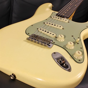 Fender Custom Shop 1960 Stratocaster Closet Classic Aged Vintage White SN. CZ584696 画像3