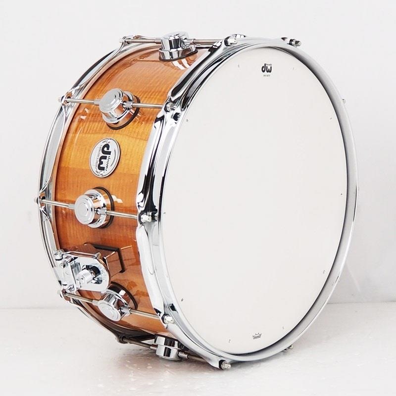 dw 【創業50周年大決算SALE】DRX66514SSC636 [Collector's Pure Maple Old Style VLT Shell 14×6.5 / Natural Lacquer Over Koa] 【在庫処分特価品】 画像3