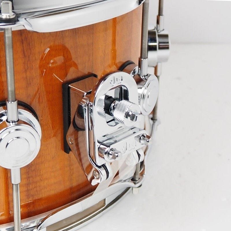 dw 【創業50周年大決算SALE】DRX66514SSC636 [Collector's Pure Maple Old Style VLT Shell 14×6.5 / Natural Lacquer Over Koa] 【在庫処分特価品】 画像5