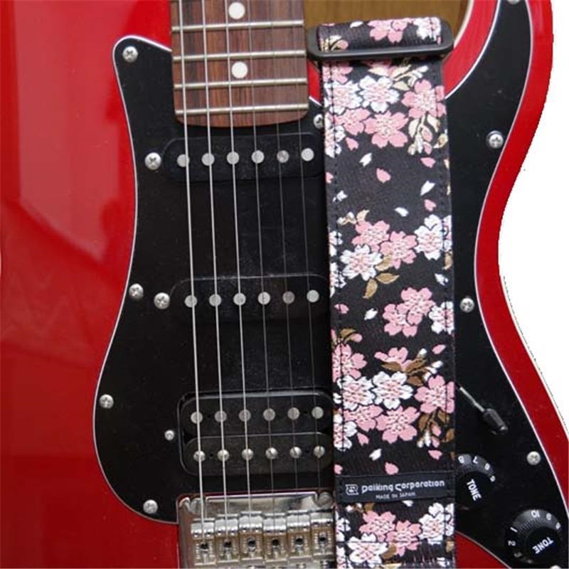 Daiking Corporation 西陣織りギターストラップ DGS-NWS60 桜黒ピンク 画像3