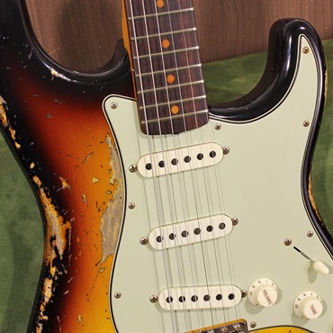 Fender Custom Shop USED 中古 2023 Limited Edition 1961 Bone Tone Stratocaster Super Heavy Relic Super Faded Aged 3-Color Sunburst SN. CZ571032 画像4