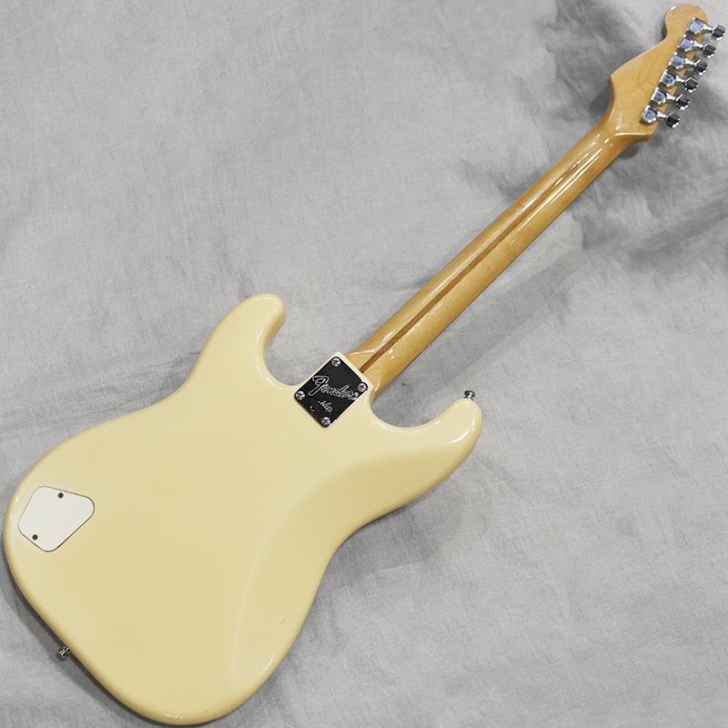Fender USA VINTAGE Elite Stratocaster '84 White/R 画像2