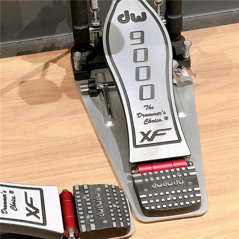 DW9002XF 9000 Series / Extended Footboa… DW 9000 Series Double Chain Drive Extended Footboard Double
