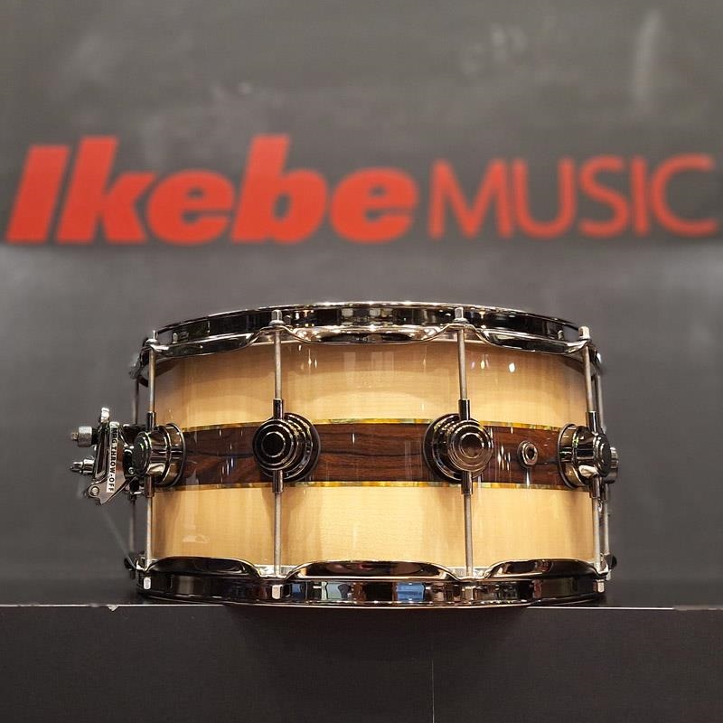 dw 【イケベ楽器店創業50周年企画モデル】DR366514SSN-DC3 [Collector's Pure Maple ''333'' Shell 14×6.5 / Quick Candy Black Burst over Italian Sycamore Exotic Veneer - Ziricote Inlay w/ Gold Leaf Pinstripes] 画像1