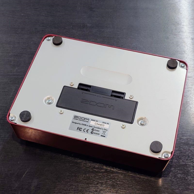 ZOOM USED 中古 B3 画像2