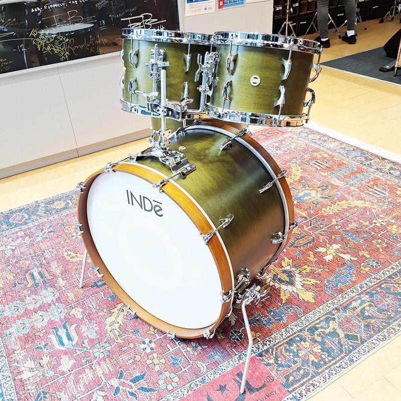 INDe USED 中古 Flex-Tuned Maple 4pc Drum Kit [22BD，16FT，12&10TT] -Matte Olive Lacquer【ドラムケース付属】 画像1