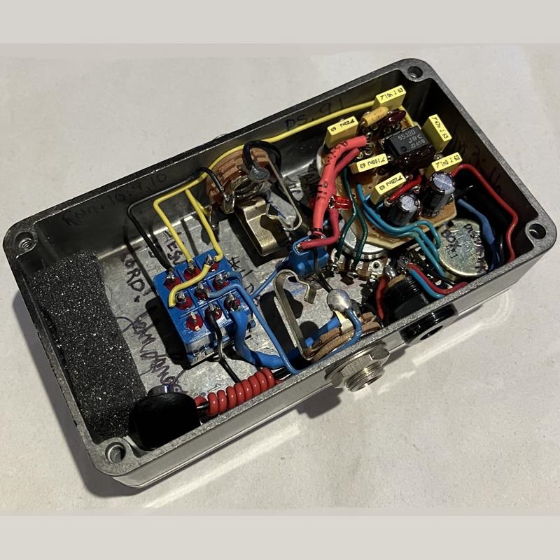 LANDGRAFF USED 中古 Distortion Box SN/4 ｜イケベ楽器店