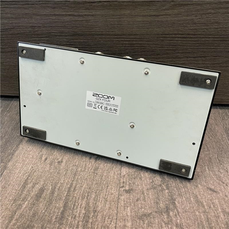 ZOOM G2X FOUR 新品・未使用・未開封 Amazon.co.jp: ZOOM ズーム G2X FOUR ギターエフェクター
