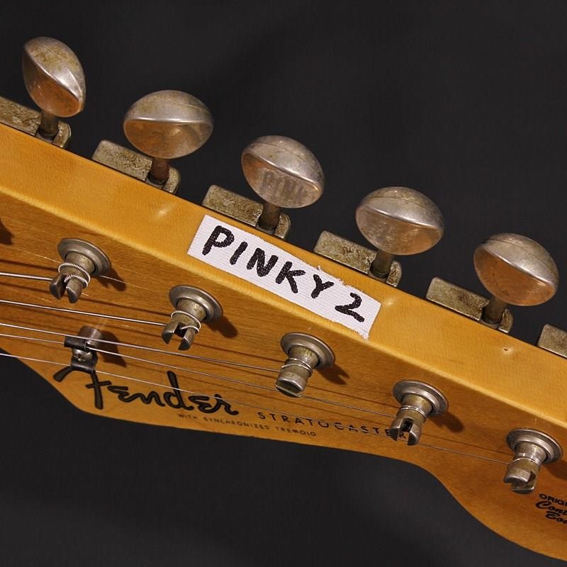 Fender Custom Shop Limited Edition Tyler Bryant Pinky Stratocaster Relic SN. TB051 画像9
