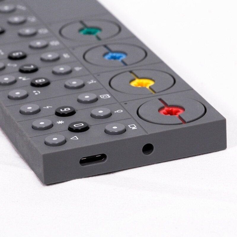 Teenage Engineering USED 中古(OplabＭodule搭載済み）OP-Z+pvc roll up grey bagつき 画像5