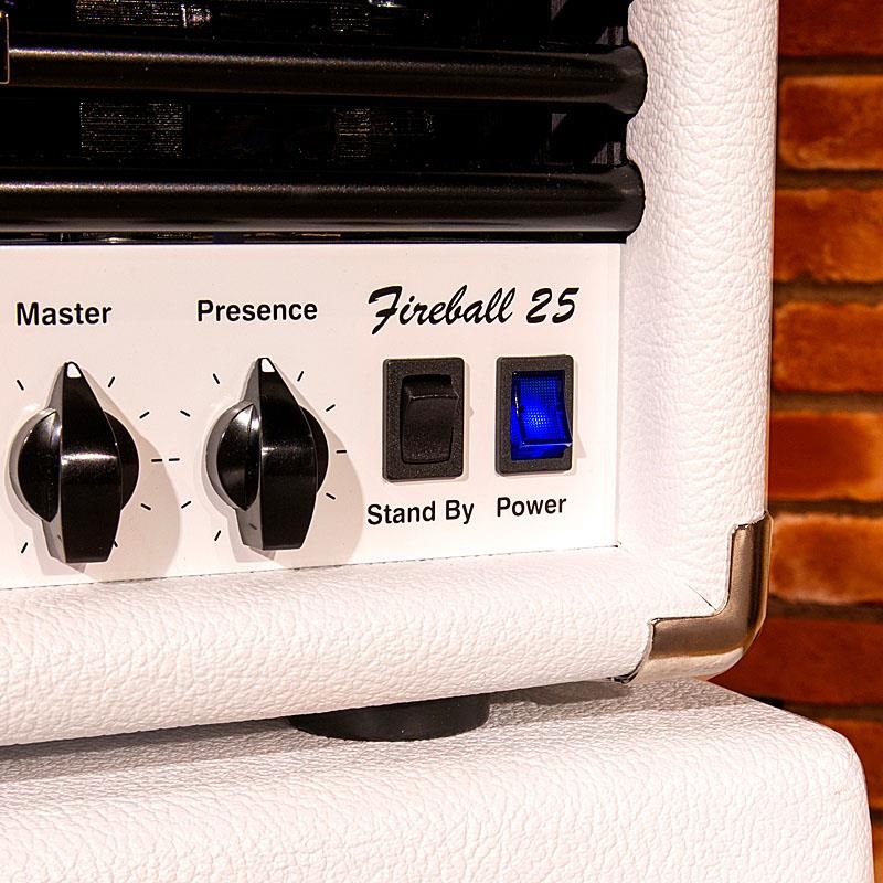 ENGL Fireball 25 KT77 (E633) + Pro Cabinet (E112VSB) Ikebe 50th Anniversary Edition 画像5