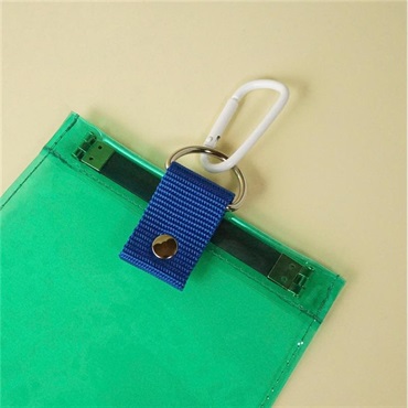 tsundrum_chan POPビニールカラビナスティックケース　グリーン 画像1