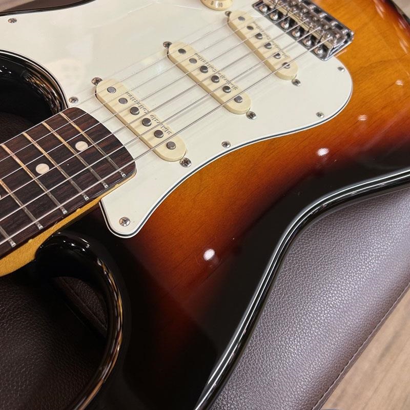 Fender Japan USED 中古 ST62-DMC/VSP (3Tone Sunburst) ［SN